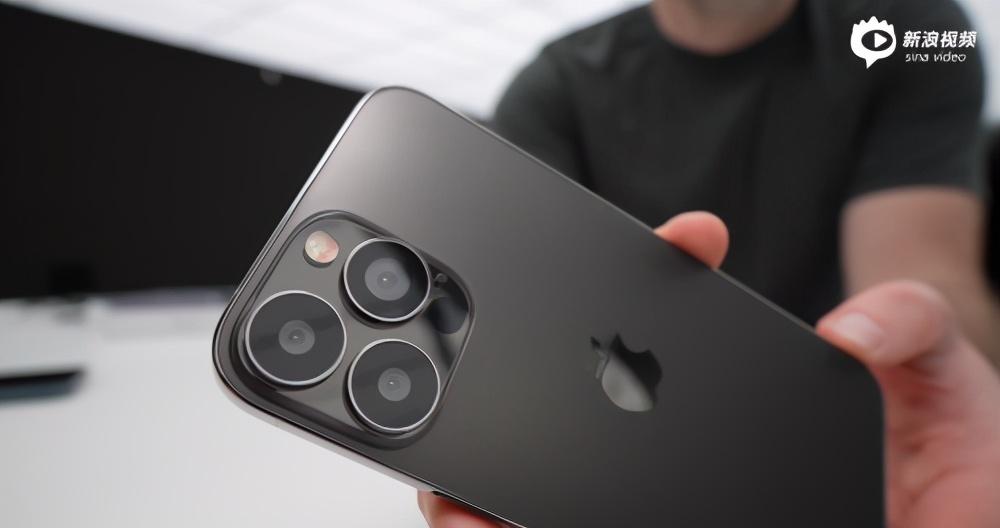 曝iPhone 17或将不支持自适应刷新率，影响与解析