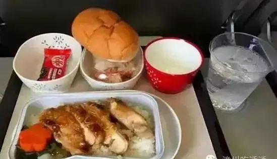 胭染苍白颜。 第2页