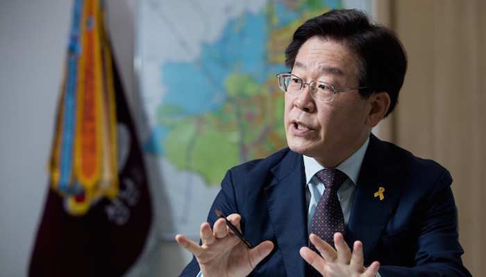 李在明几岁了？揭秘他的成长历程与人生轨迹