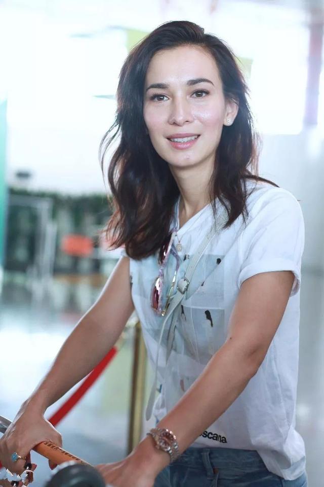 揭秘卢靖姗的年龄，卢靖姗到底几岁了？