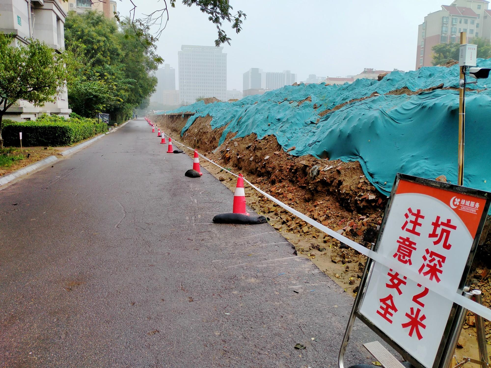 围墙倒塌砸死人事件深度解析